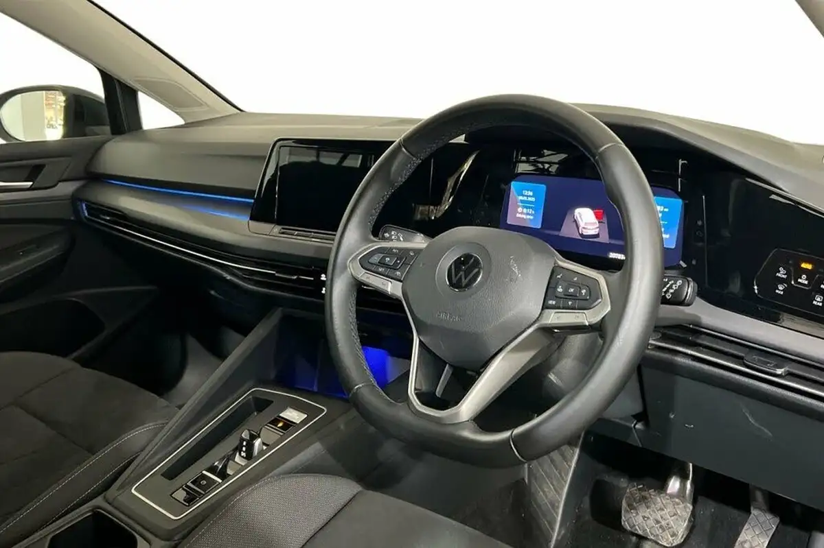 2022-volkswagen-golf-15-etsi-style-150ps-hatchback-big-8