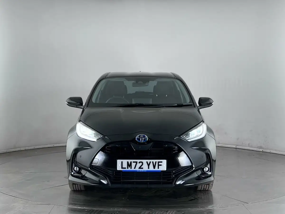 2022-toyota-yaris-15-vvt-i-design-big-2