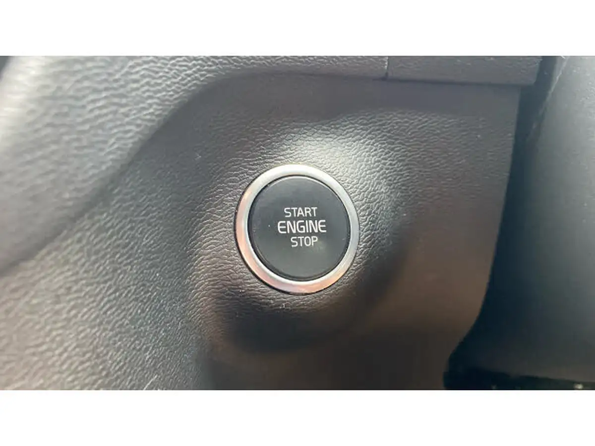 2021-volvo-xc40-15-t5-r-design-pro-258bhp-big-22