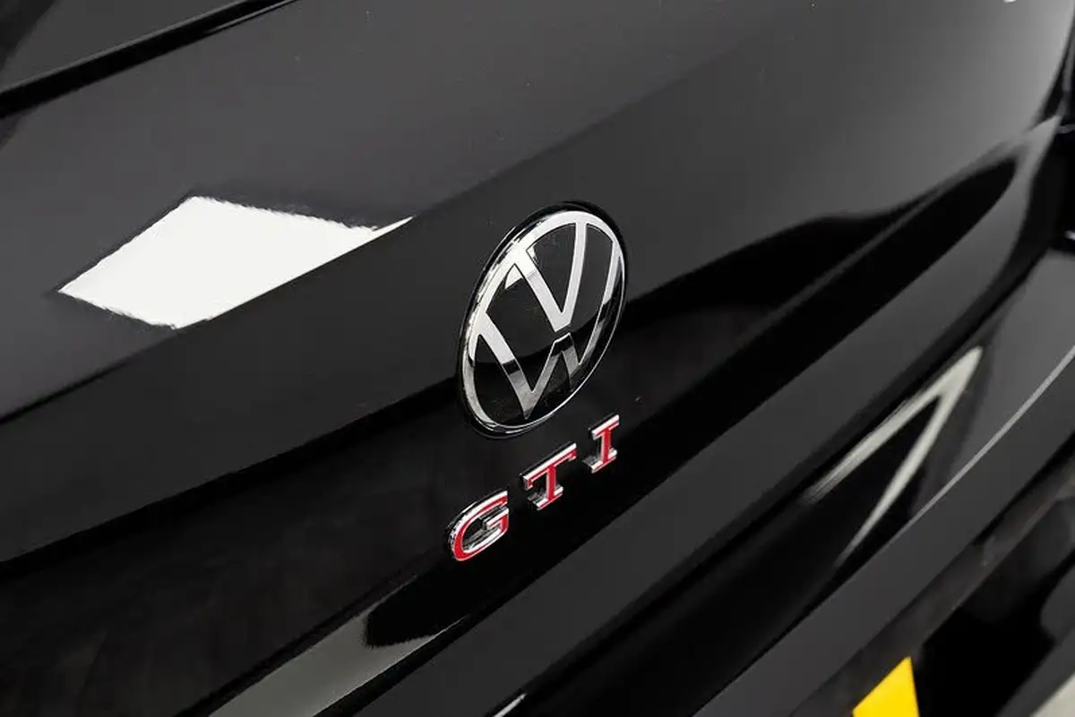 2021-volkswagen-golf-20-tsi-gti-clubsport-big-27
