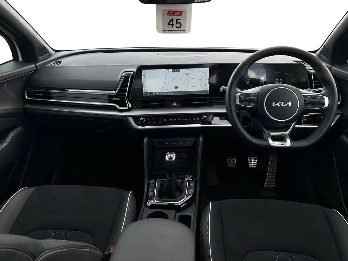 2024-kia-sportage-16-t-gdi-gt-line-157bhp-48v-big-9
