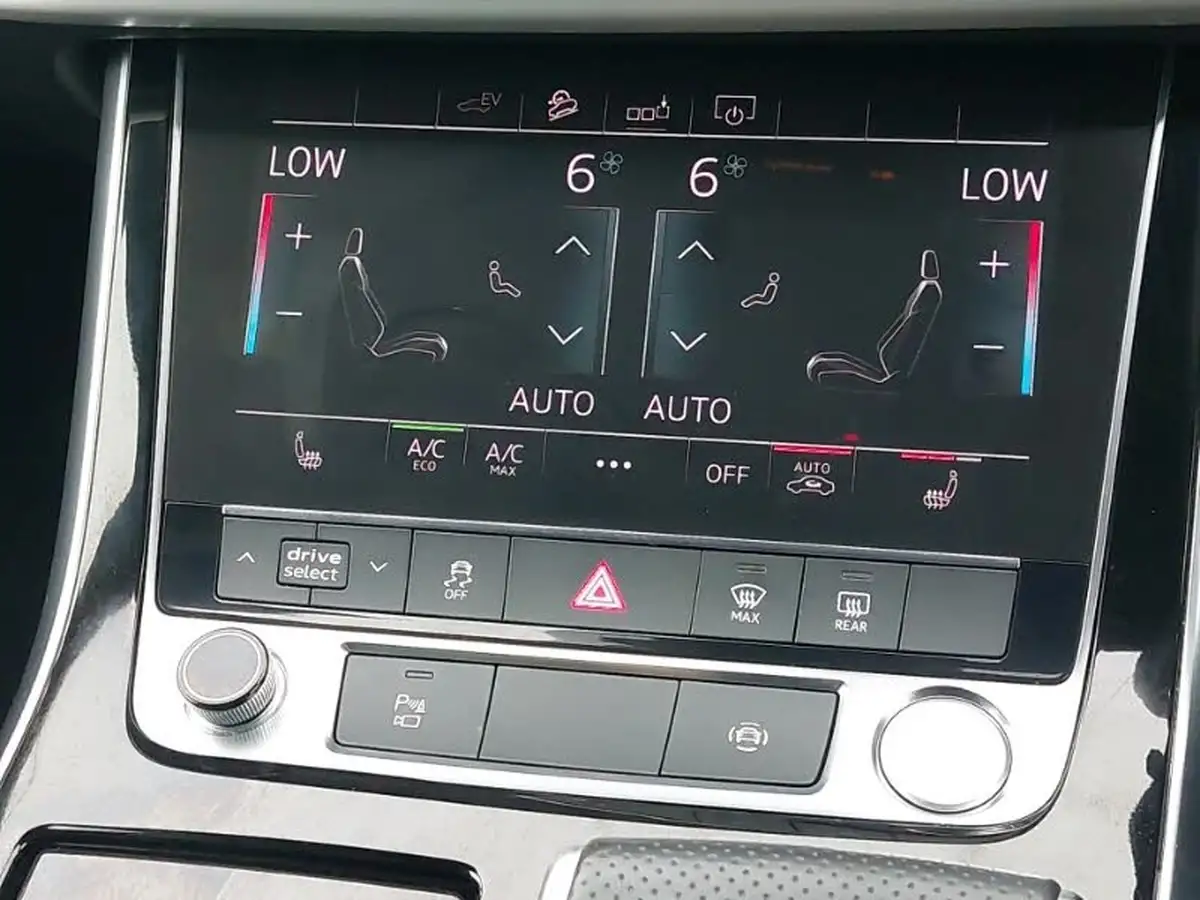2020-audi-q7-30-55-tfsi-e-s-line-big-14