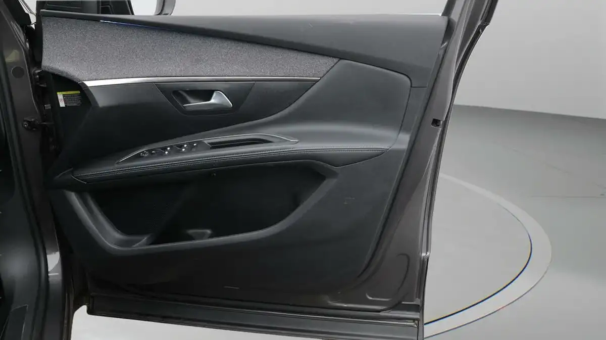 2021-peugeot-5008-suv-15-bluehdi-allure-premium-big-15