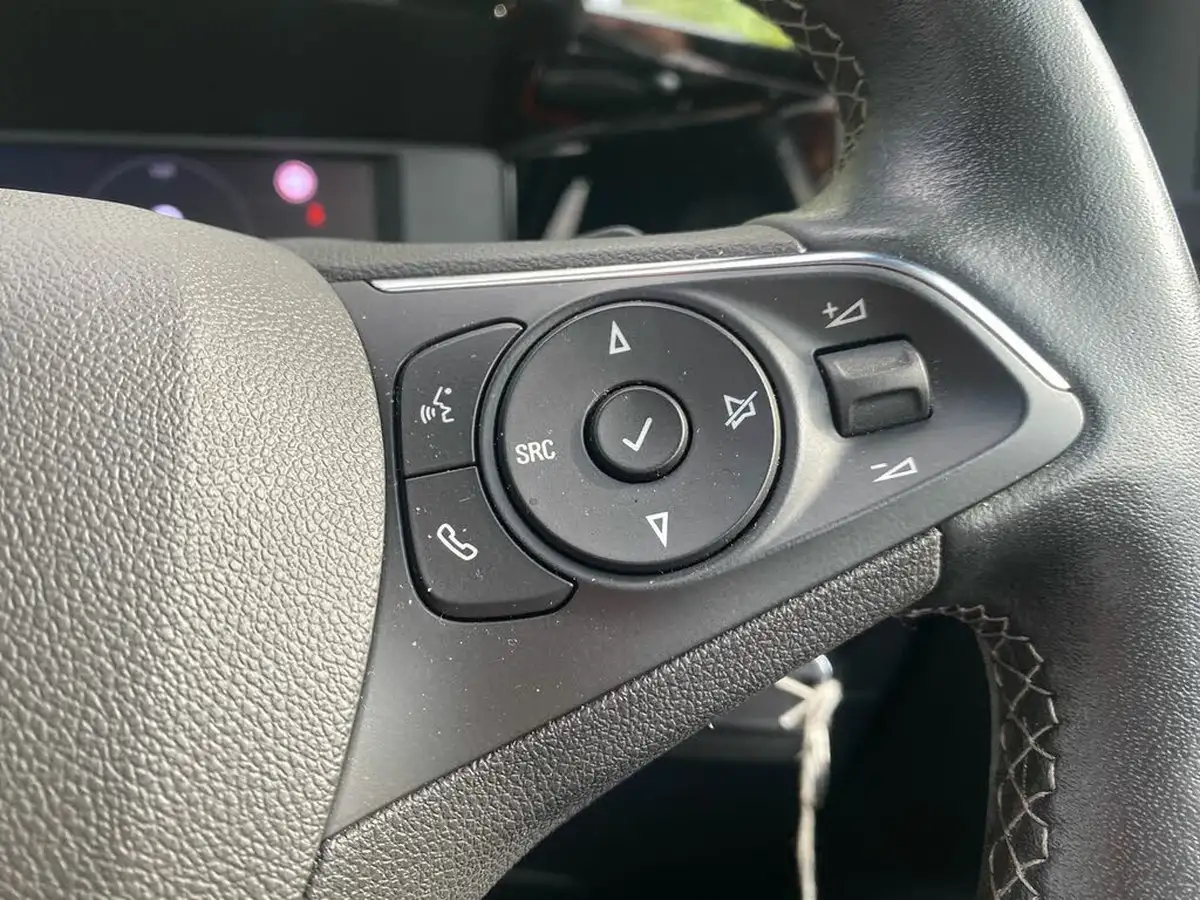 2022-vauxhall-mokka-12-gs-line-130ps-auto-big-16
