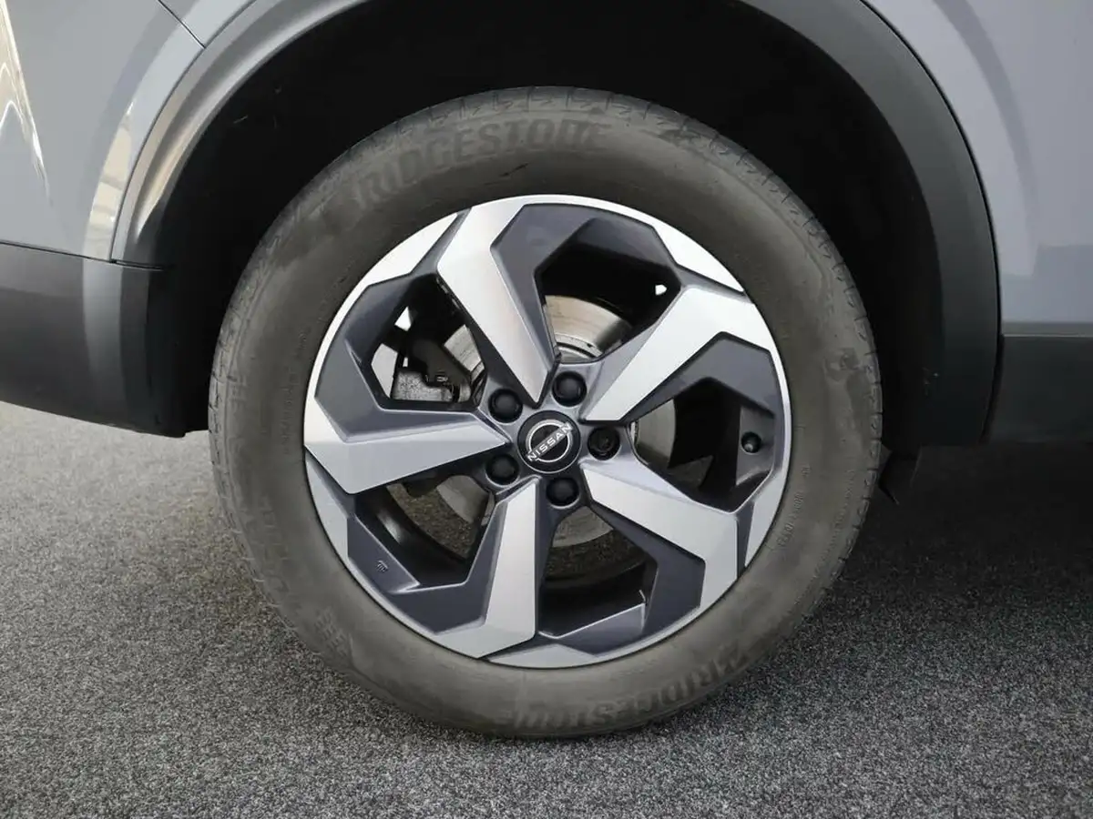 2023-nissan-qashqai-13-dig-t-n-connecta-160ps-auto-big-5