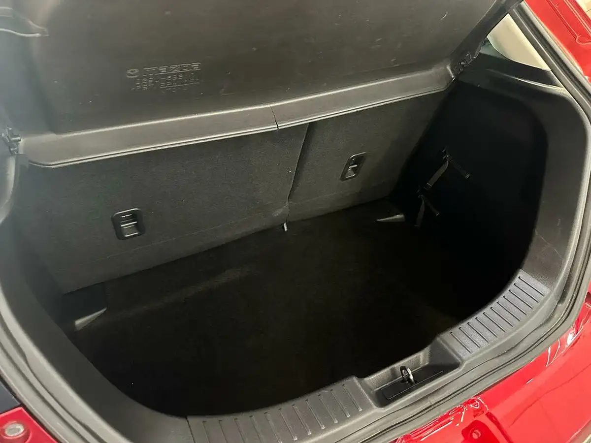 2018-mazda-mazda2-15-se-l-big-21