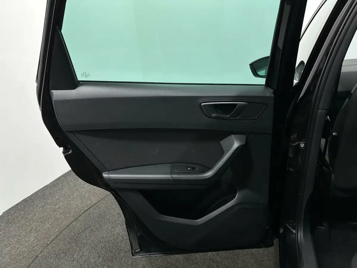 2018-seat-ateca-15-tsi-evo-fr-big-39