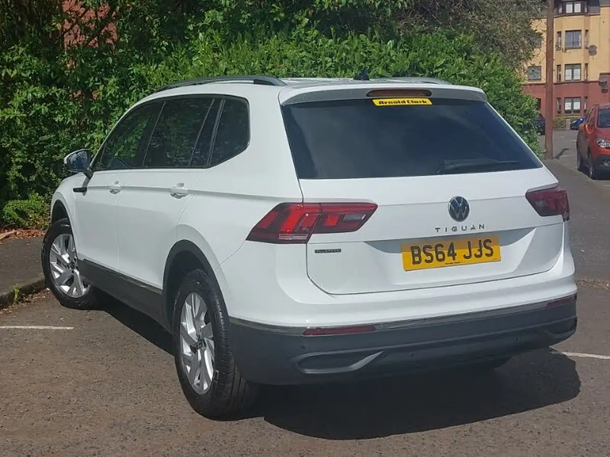 2024-volkswagen-tiguan-allspace-15-tsi-life-dsg-big-1