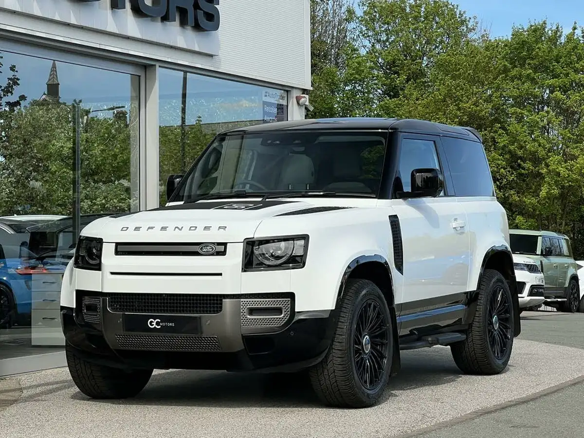2025-land-rover-90-defender-30-d350-x-dynamic-se-big-0