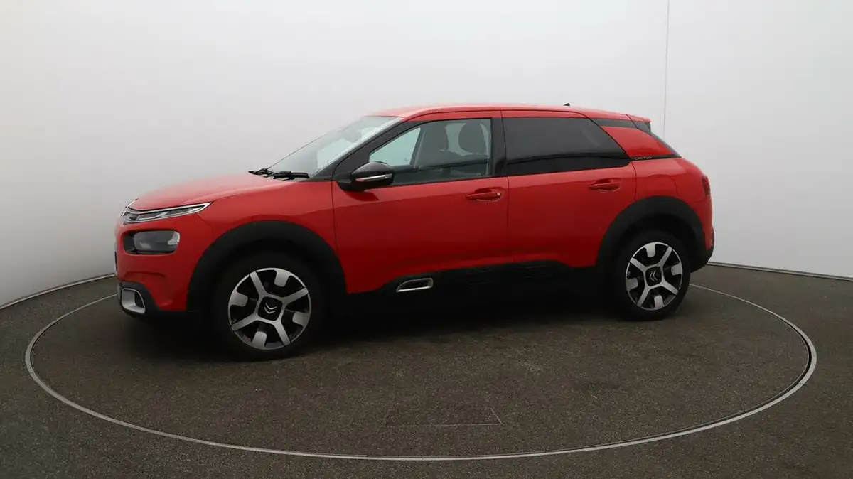 2019-citroen-c4-cactus-15bluehdi-flair-120ps-eat6-big-57