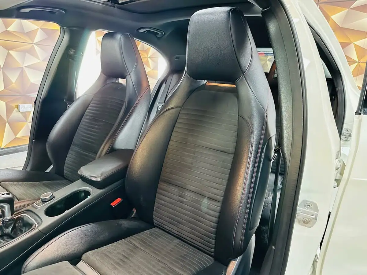 2016-mercedes-benz-a-class-15d-a180d-amg-line-premium-plusss-big-11