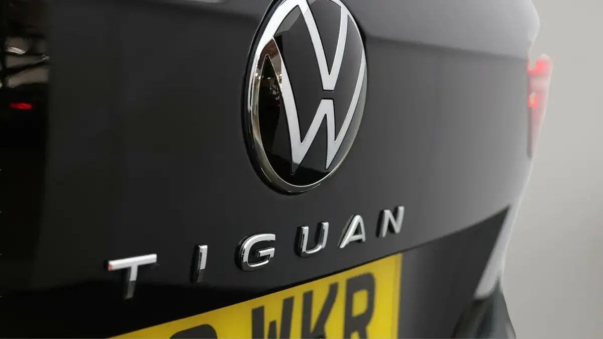 2022-volkswagen-tiguan-15-tsi-elegance-big-19