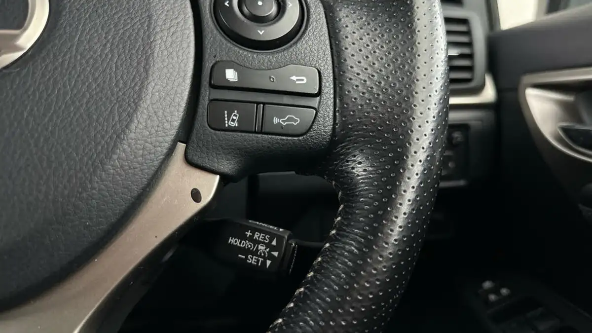 2018-lexus-ct-200h-18-f-sport-big-22