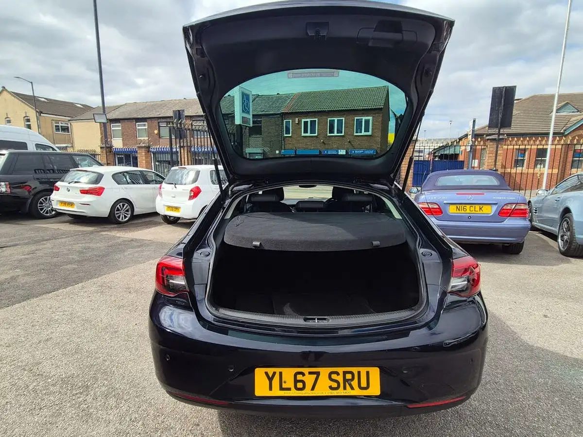 2018-vauxhall-insignia-grand-sport-16td-elite-nav-109ps-ecotec-big-8