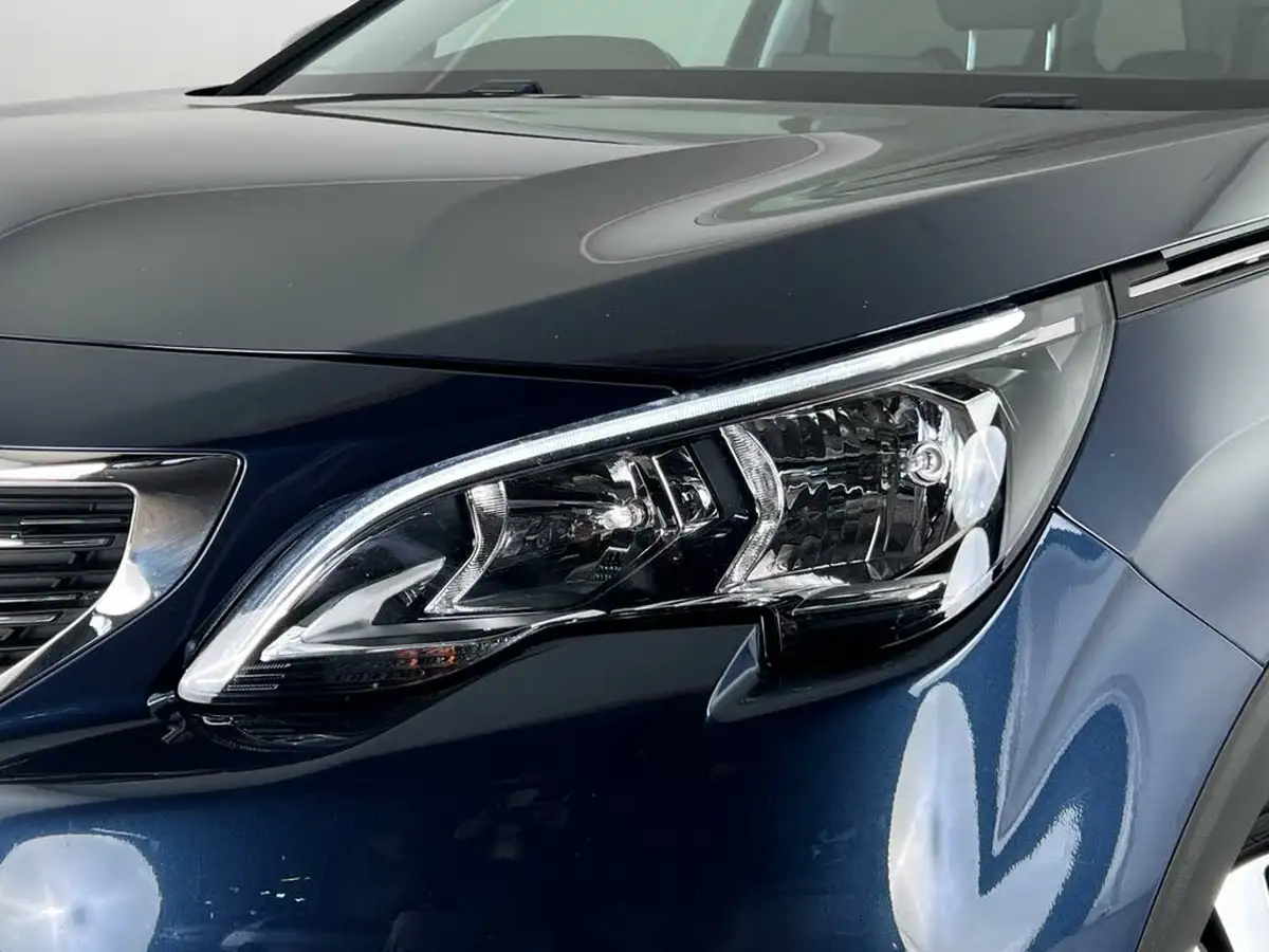 2019-peugeot-5008-suv-12-puretech-allure-eat8-big-5