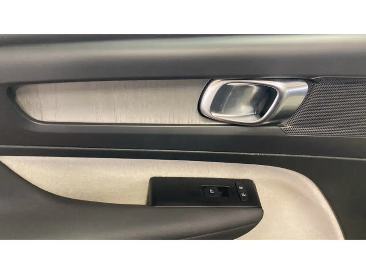 2021-volvo-xc40-15-t3-inscription-pro-161bhp-auto-big-78