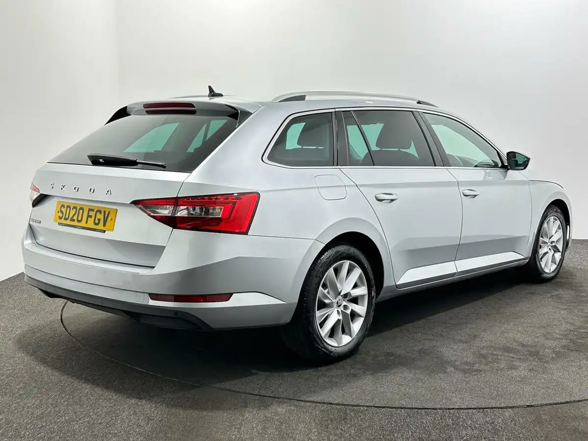 2020-skoda-superb-20tdi-se-technology-150ps-estate-dsg-big-7
