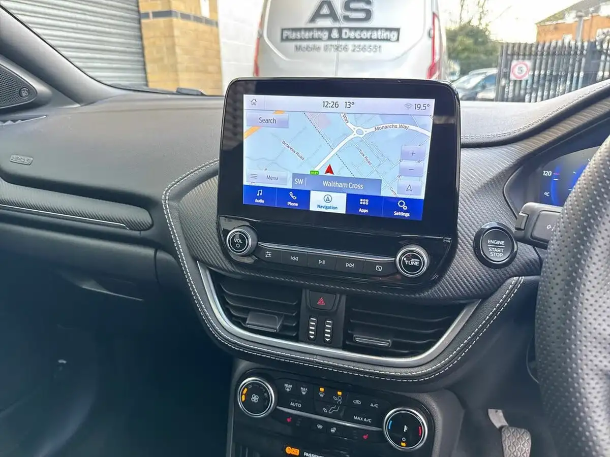 2022-ford-puma-suv-10-st-line-vignale-125ps-big-19