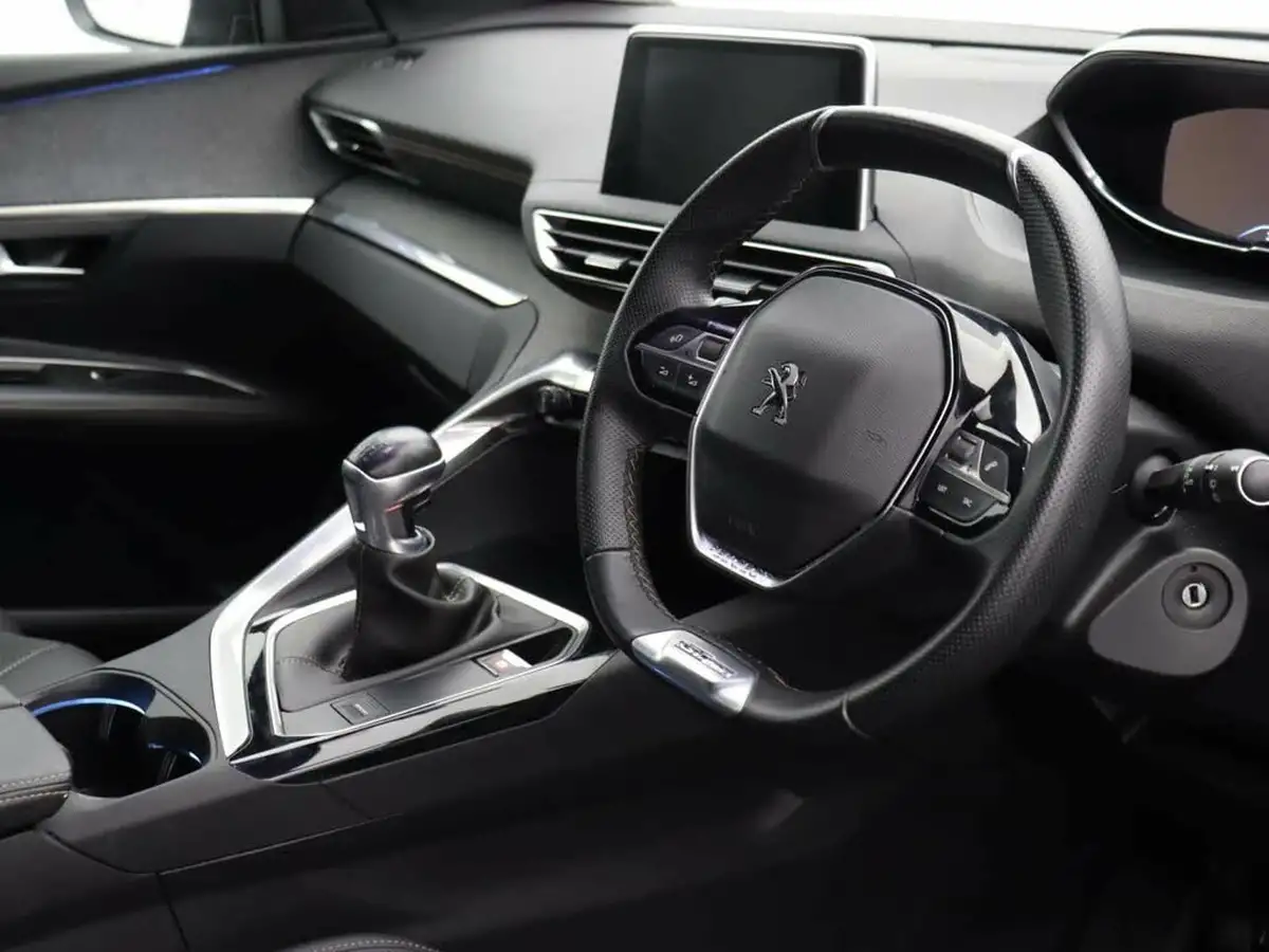 2020-peugeot-3008-suv-15-bluehdi-gt-line-big-11