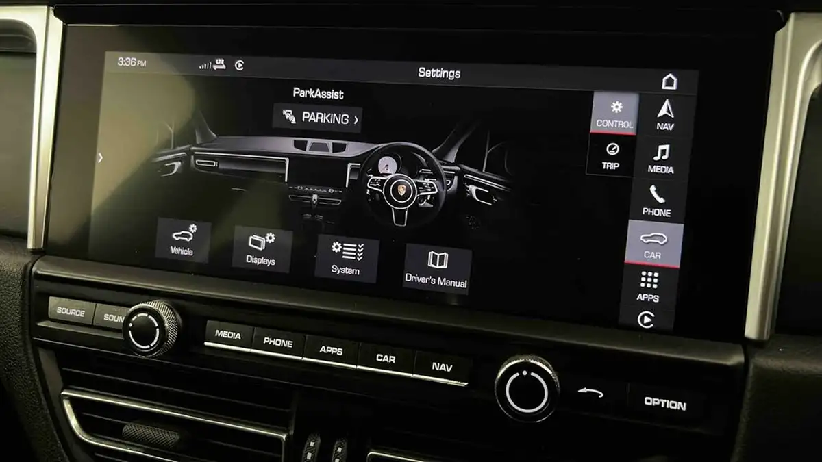 2019-porsche-macan-20-big-44