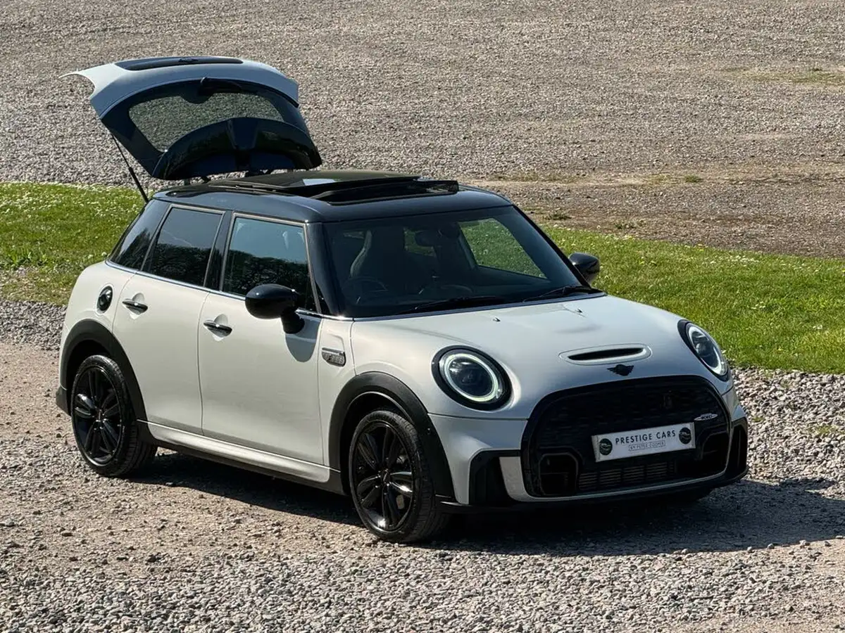 2022-mini-cooper-20-cooper-s-sport-hatchback-5d-auto-big-9