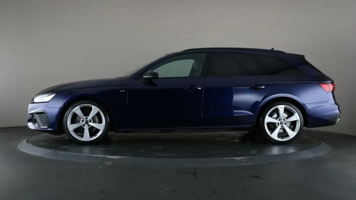 2021-audi-a4-avant-20-40-tfsi-black-edition-204ps-big-30