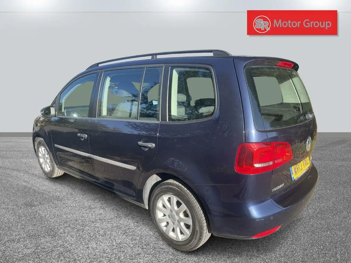 2013-volkswagen-touran-16td-bluemotion-s-tech-ss-big-8