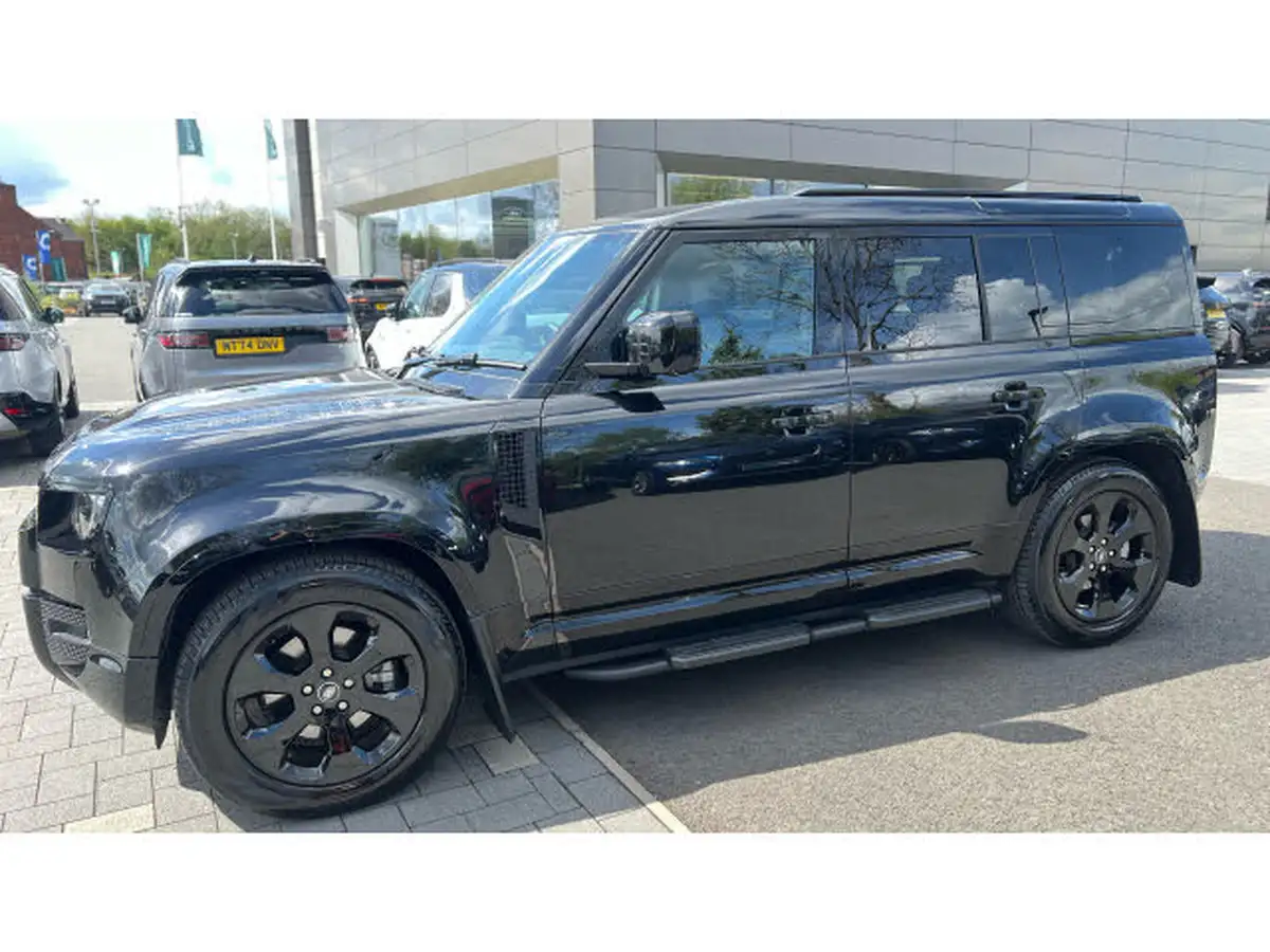 2024-land-rover-110-defender-30-d350-x-dynamic-hse-big-22