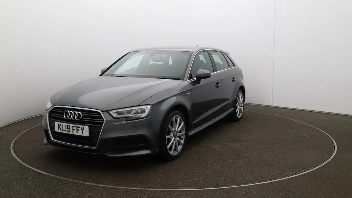 2019-audi-a3-15-35-tfsi-s-line-cod-ss-sportback-5d-big-30