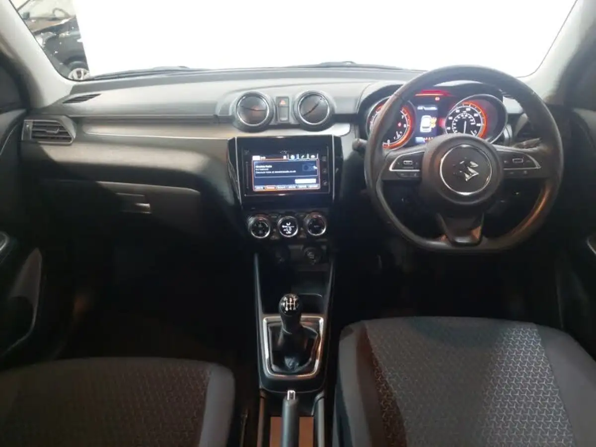 2022-suzuki-swift-12-dualjet-sz5-big-2