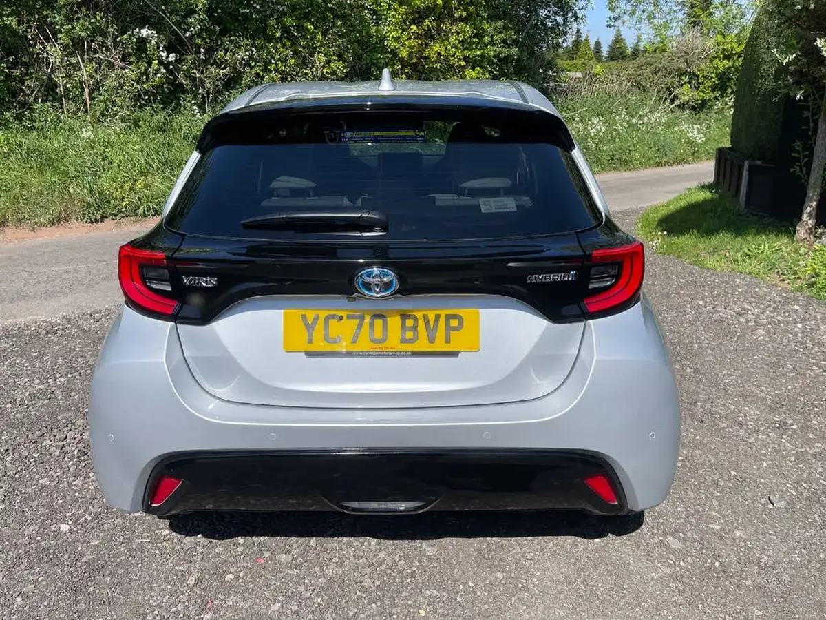 2020-toyota-yaris-15-vvt-i-excel-114bhp-1490cc-big-5