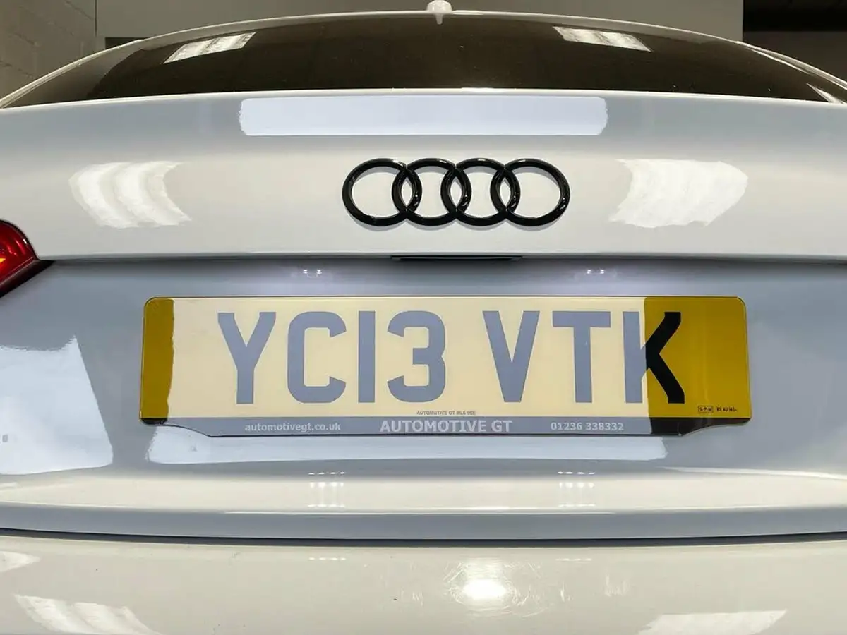 2013-audi-a5-20td-quattro-black-edition-coupe-2d-big-29
