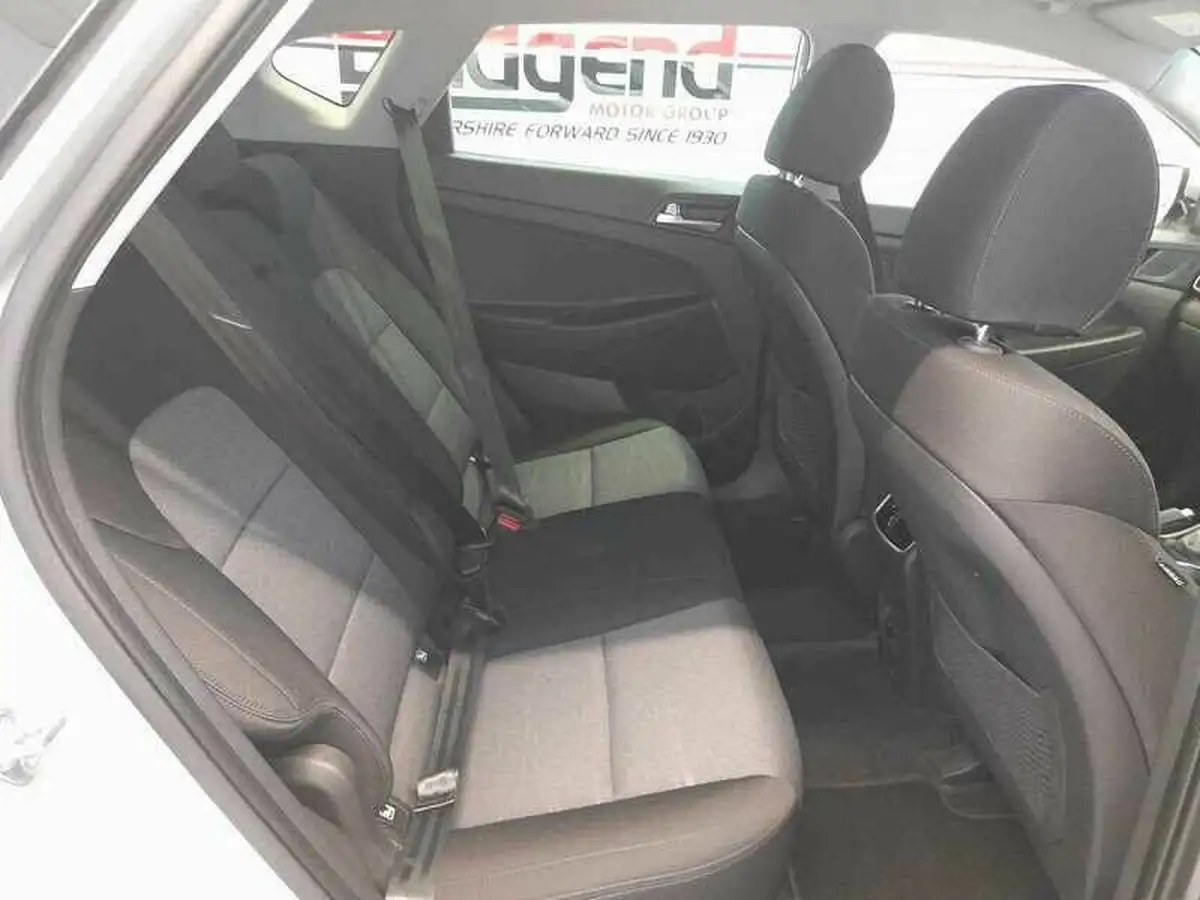 2021-hyundai-tucson-16-t-gdi-se-nav-big-11