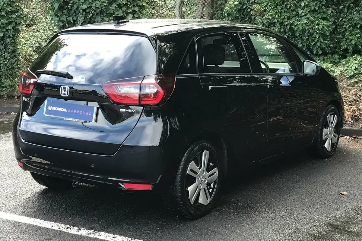 2021-honda-jazz-15-i-mmd-ex-107ps-big-10