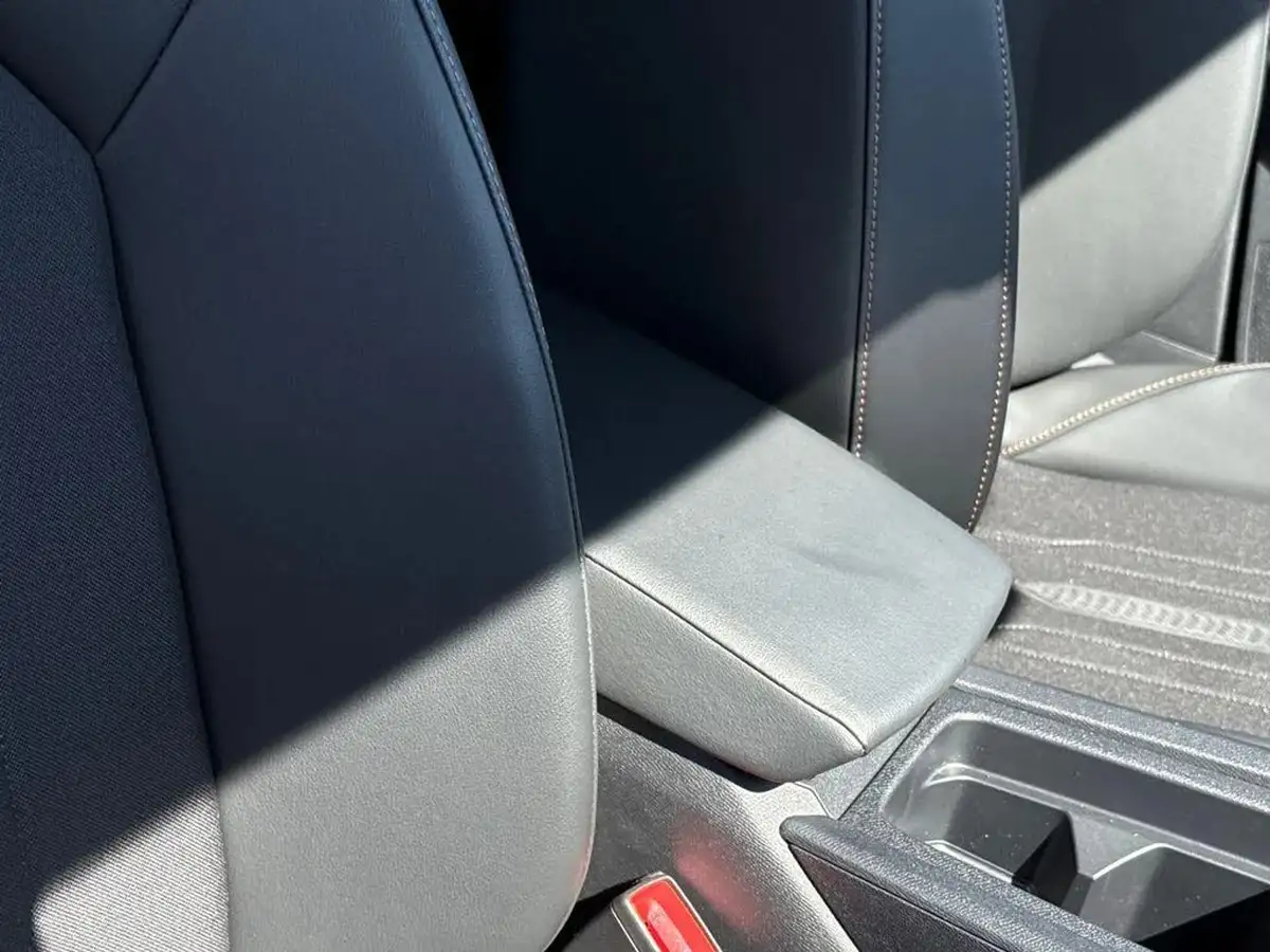 2024-cupra-leon-nf-14-e-hybrid-vz2-design-edition-hatchback-big-38
