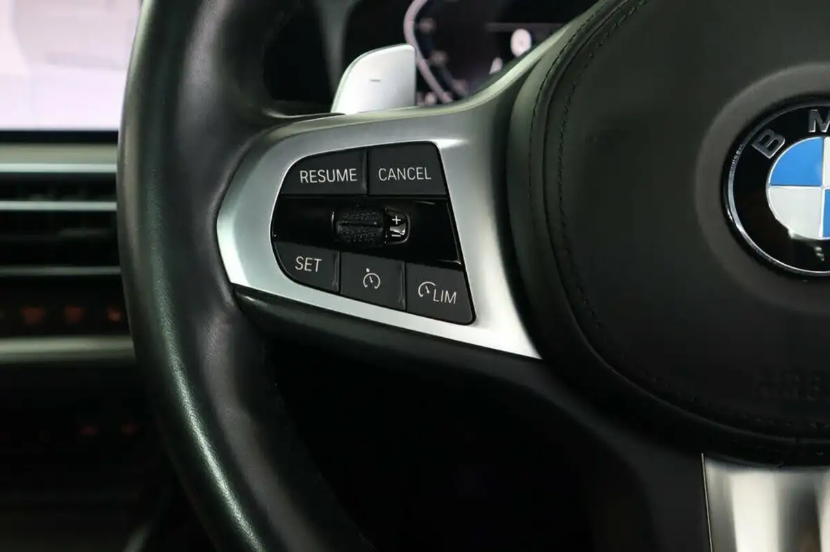 2019-bmw-3-series-20-330e-m-sport-plus-pack-big-15
