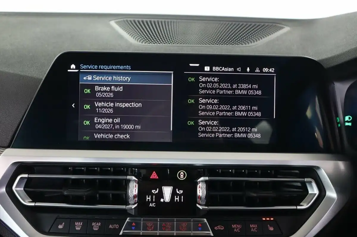 2019-bmw-3-series-20-330e-m-sport-plus-pack-big-39