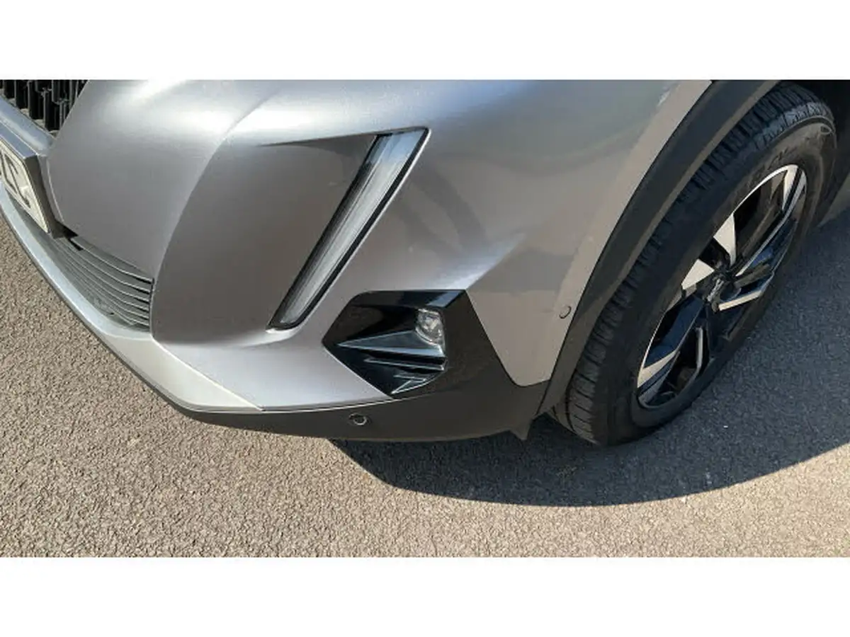 2022-peugeot-2008-suv-12-puretech-gt-big-21