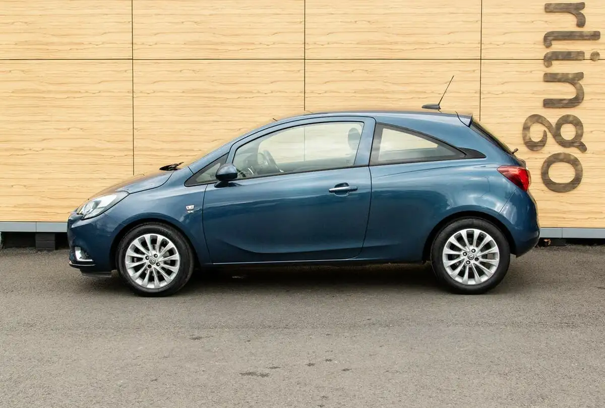 2015-vauxhall-corsa-14i-se-90ps-ecoflex-3d-1398cc-big-12