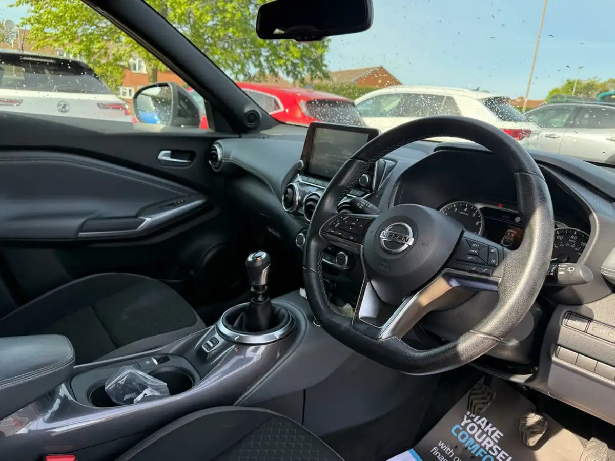 2022-nissan-juke-10-dig-t-n-connecta-big-34