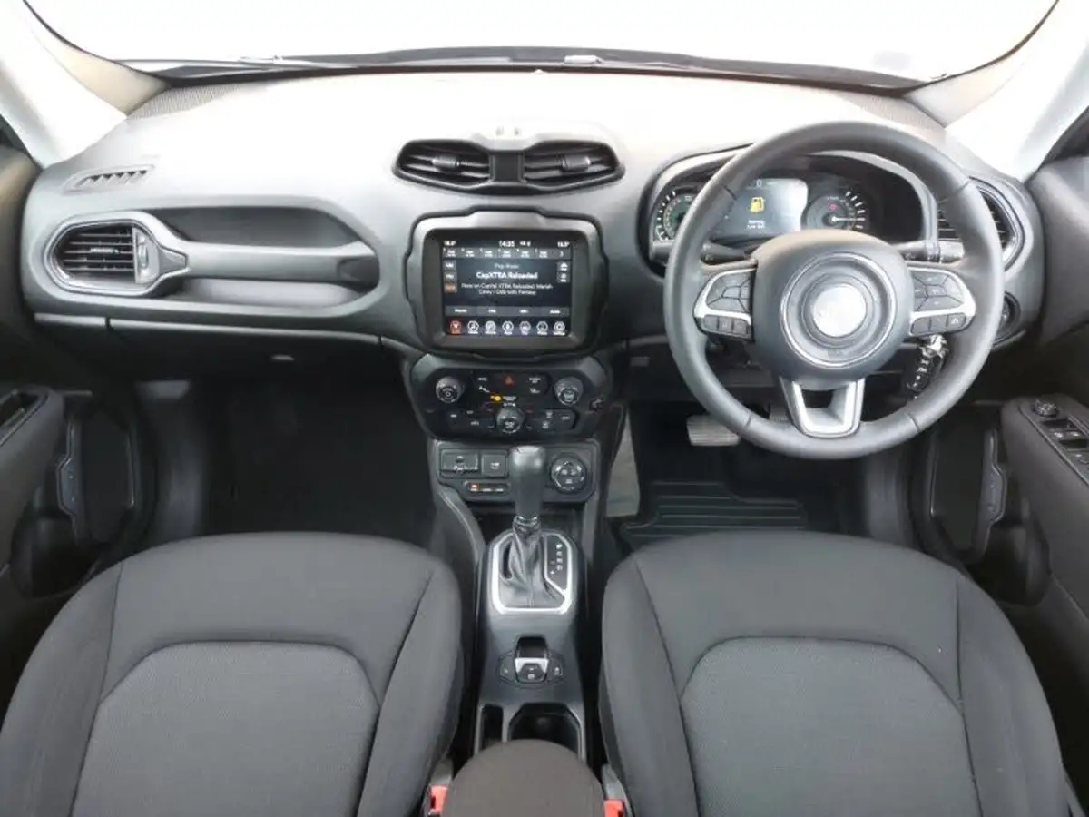 2021-jeep-renegade-13-gse-longitude-phev-big-2