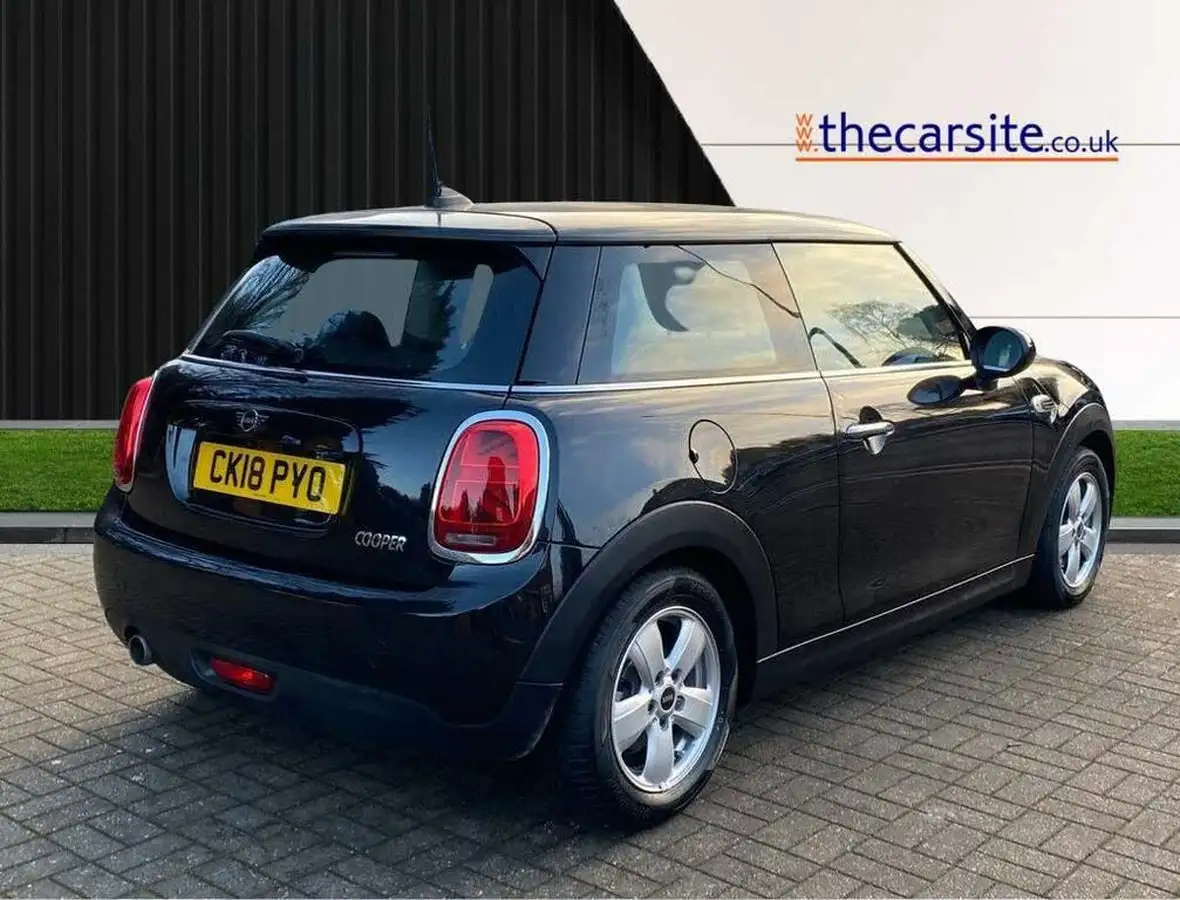 2018-mini-cooper-15-cooper-series-ii-ss-hatchback-3d-big-3
