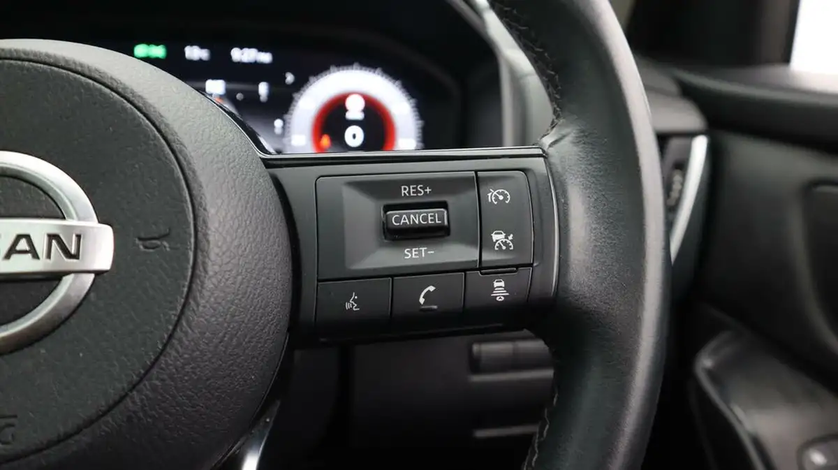 2022-nissan-qashqai-13-dig-t-n-connecta-140ps-big-25
