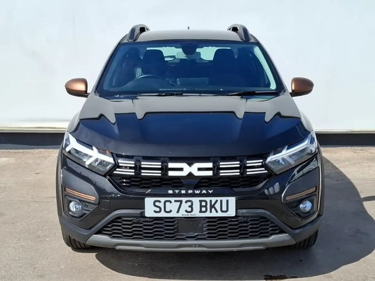 2023-dacia-sandero-stepway-10-tce-essential-90bhp-big-18