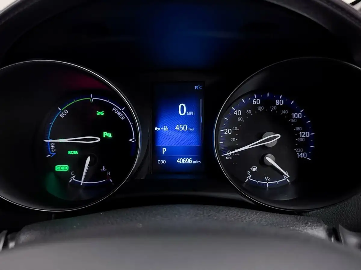 2018-toyota-c-hr-18-vvt-i-excel-big-29