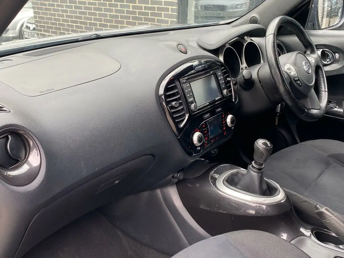 2014-nissan-juke-12-acenta-premium-big-13