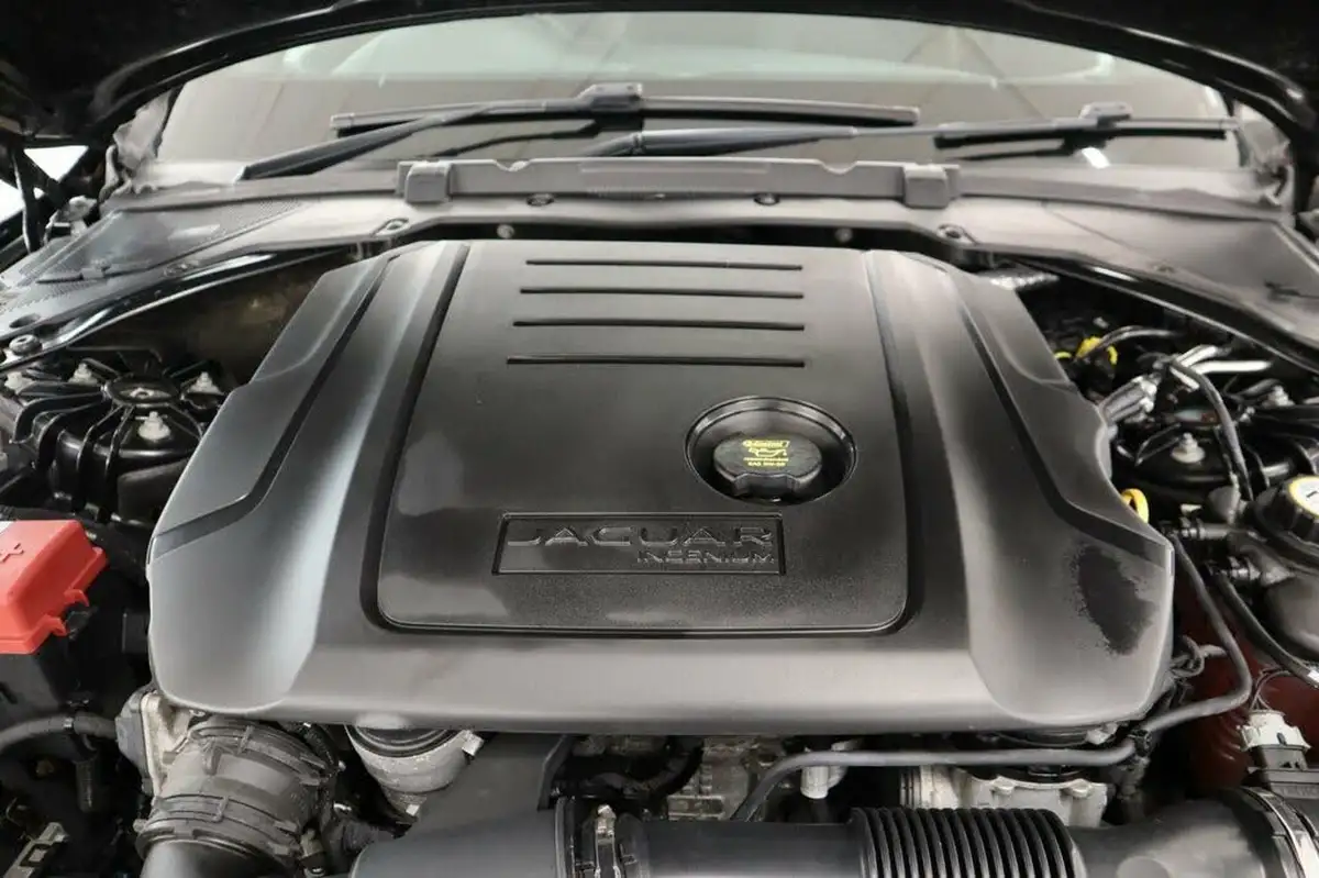 2018-jaguar-xf-20td-r-sport-180ps-sportbrake-5d-1999cc-auto-big-10