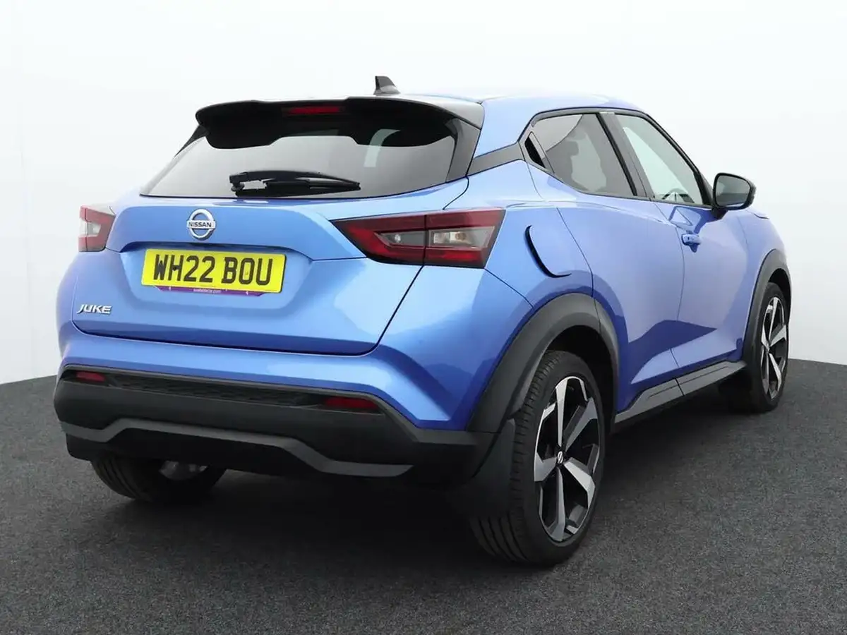2022-nissan-juke-10-dig-t-tekna-big-5