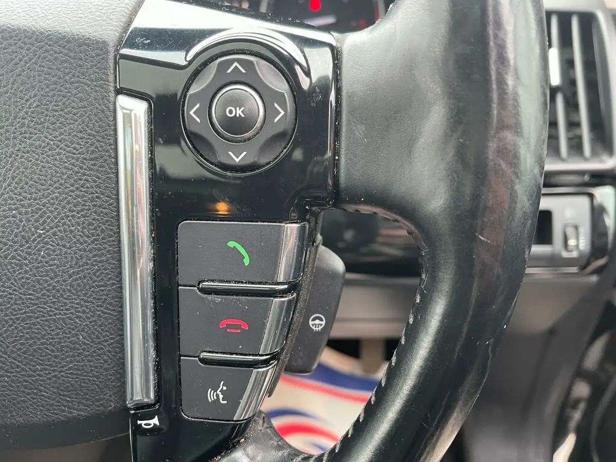 2013-land-rover-freelander-2-22sd4-hse-big-38