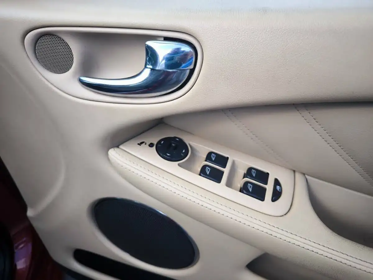 2009-jaguar-x-type-22td-se-dpf-saloon-4d-auto-big-19